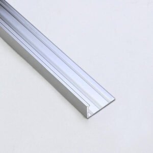 S473L SILVER 8mm 200cm ZIDNI PROFIL